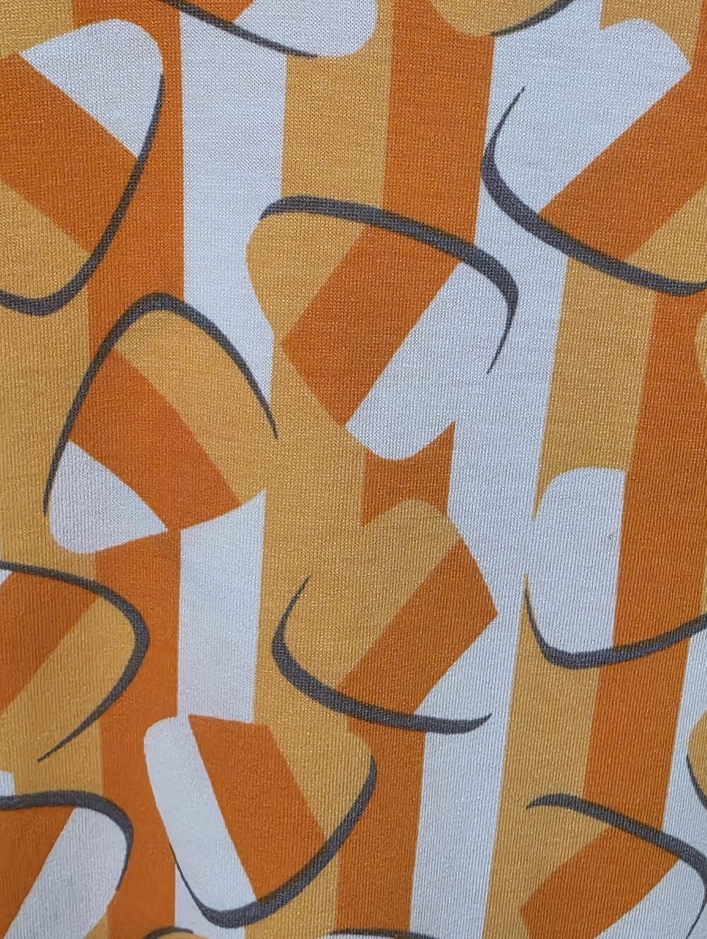 LuLaRoe Randy - Halloween Candy Corn Print Baseball T-Shirt XS - Picture 2 of 4